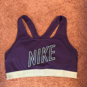 Sports bra
